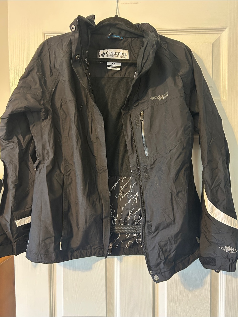 Columbia Women's Coat Shell with Reflective Trim Size M